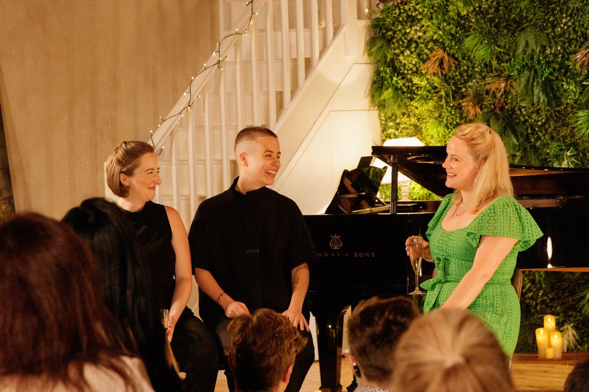 One Shoe of Each Colour - The Musical tweet media