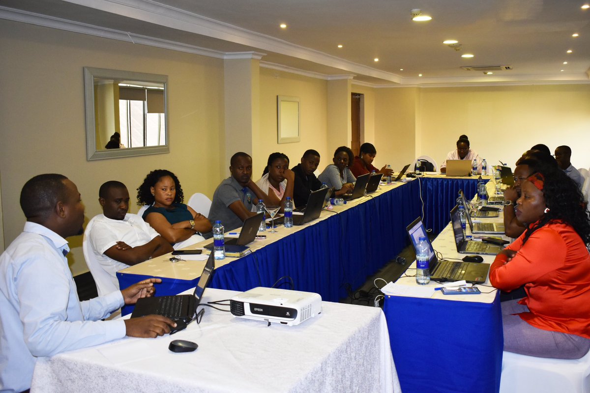 TuicoUnion's tweet photo. Julai 11-12, 2023, Chama cha Wafanyakazi wa Viwanda, Biashara, Taasisi za Fedha, Huduma na Ushauri (TUICO) kwa kushirikiana na IndustriALL Global Union, kiliendesha Semina ya kuwajengea uwezo baadhi ya Makatibu Wasaidizi wa TUICO kutoka Mikoa ya Kinondoni, Temeke, Ilala, Kigamboni, Mkuranga na Pwani ili kuongeza ufanisi katika utendaji wa shughuli za kila siku za Chama.

Katika semina hiyo iliyofanyika Dar es Salaam, Makatibu hao Wasaidizi walikumbushwa kuhusu matumizi ya Mfumo wa Taarifa wa Chama (TUICO Management Information System), majukwaa ya Mikutano na Vikao, kama vile, Zoom, mitandao ya Kijamii na namna mbalimbali za kidigitali za kuratibu nyaraka zinazotumika katika shughuli za kila siku za Chama.

Ili kuendana na kasi ya kukua kwa sayansi na teknolojia, TUICO imeweka mikakati mbalimbali kukuza matumizi ya mifumo na majukwaa ya kimtandao ili kuongeza tija na ufanisi katika uendeshaji wa shughuli za kila siku, ikiwa ni pamoja na namna za ukusanyaji na uratibu wa taarifa za wanachama na za kiutawala sambamba na kuwafikia Wanachama kwa urahisi.

Semina hiyo ni sehemu ya mradi wa TUICO na IndustriALL, na ilifunguliwa na Naibu Katibu Mkuu wa TUICO, Tamim Salehe aliyeambatana na Mkuu wa Idara ya Fedha na Utawala, Isaya Sylvester na kuhudhuriwa na Mratibu wa Mradi, Bi. Margaret Ndagile na Wawezeshaji kutoka Kitengo cha TEHAMA, TUICO Makao Makuu, Charles Isdory, Venance Majula na Winston Katema.

#MshikamanoDaima #WanachamaKwanza #TUICO #NguvuYaPamoja #Tehama 

@IndustriALL_GU @industriallssa