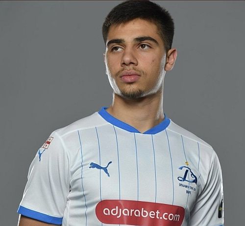 FTalentScout's tweet image. Gabriel Sigua's last two games for Dinamo Tbilisi:

☑️the only goal for Dinamo + a decisive penalty scored in the penalty shootout in the Georgian Super Cup against Dinamo Batumi

☑️the only goal for Dinamo in the UEFA Champions League qualification against Astana

18 years of…