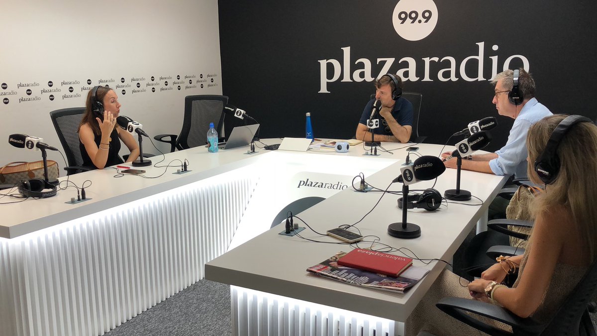 🔴Estamos en directo contigo hasta las 20h
🙋🏼Hoy con nuevas incorporaciones en #LaPalestra
💕Como cada miércoles tenemos sección de sociedad
📻 999plazaradio.es