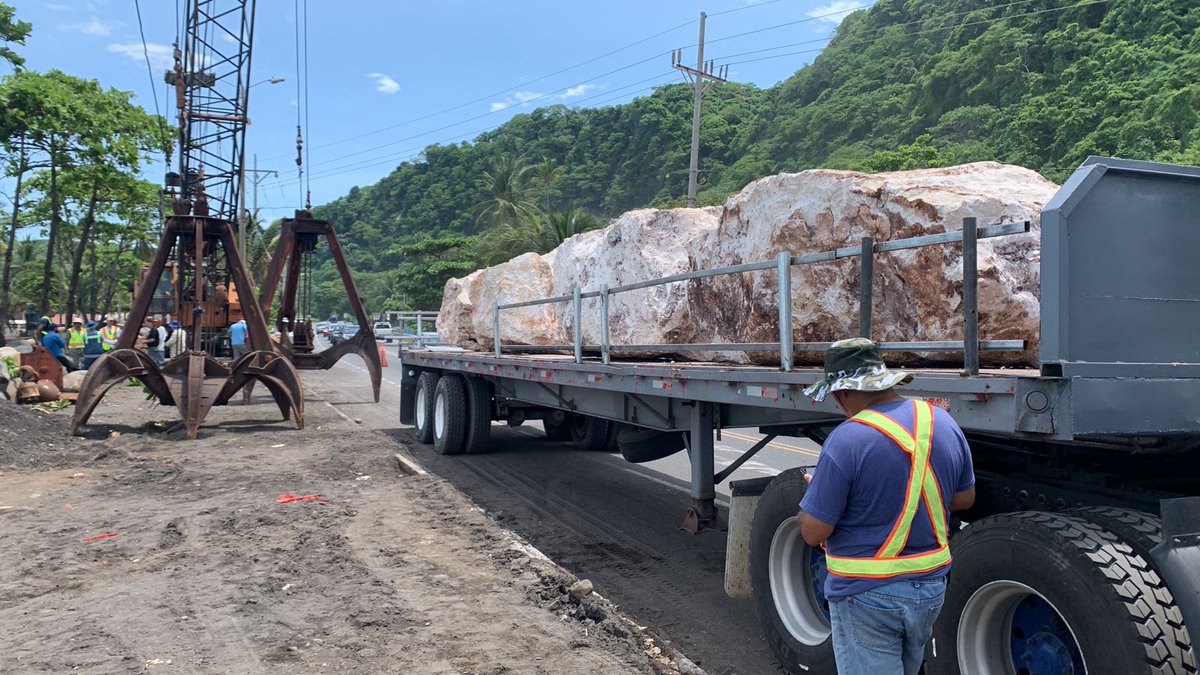 Noticias En Linea CR tweet media