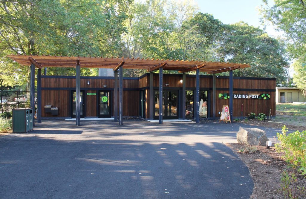 BOXXModularUS's tweet image. Learn how to expand your organization while seamlessly matching your new building to existing structures. Explore a variety of modular siding options to achieve the perfect blend of historical, traditional, rustic or modern design. Read our blog now! boxxmodular.com/resources/blog…