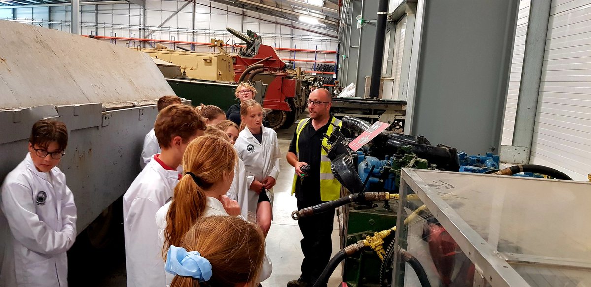 Tank Museum Learning tweet media