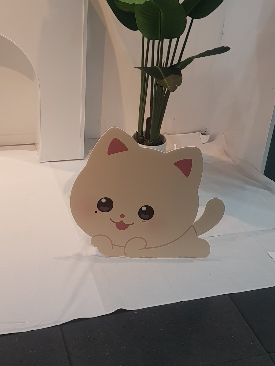 달리 tweet media