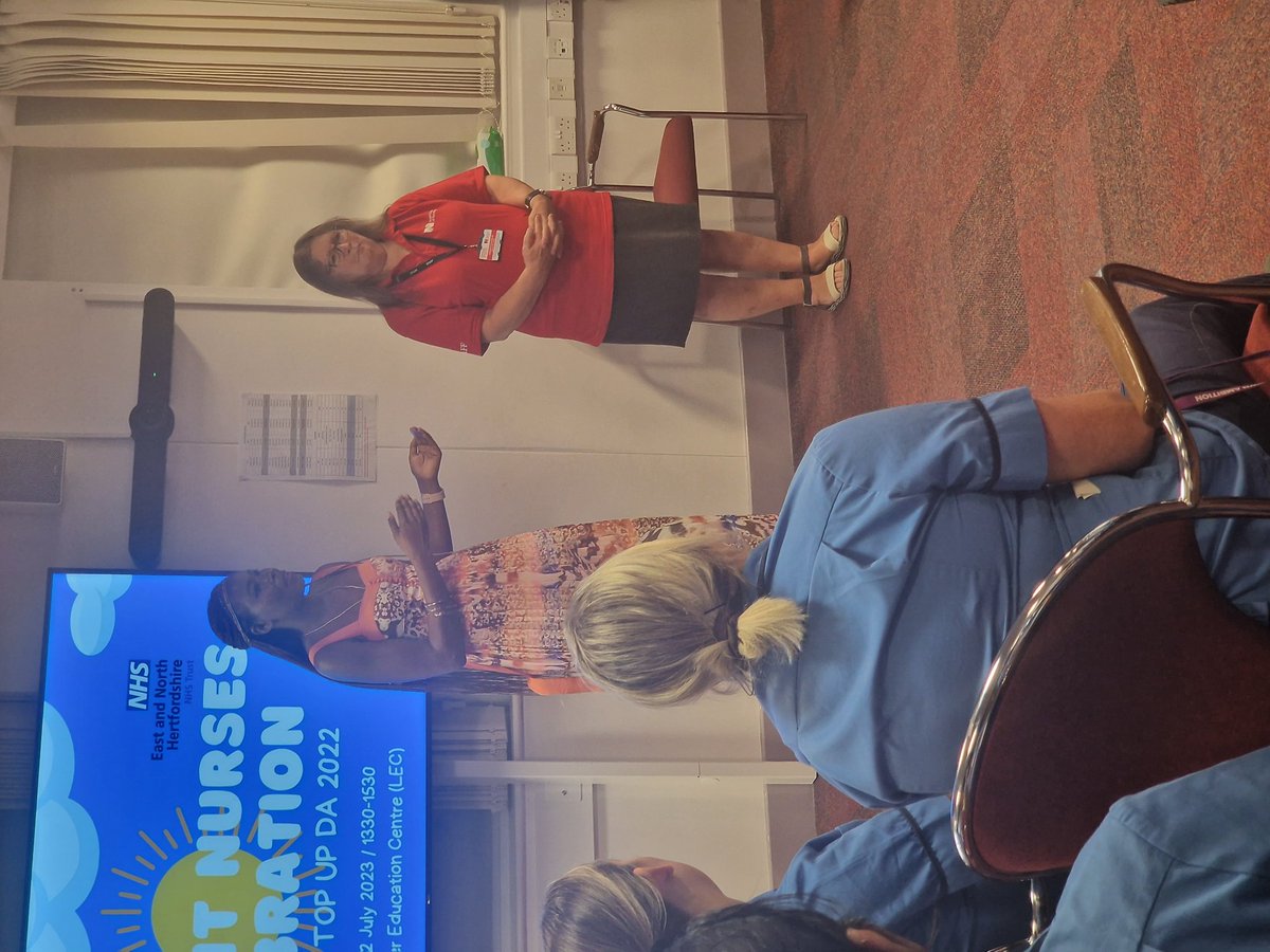 wandza100's tweet photo. @RCNEastern today's nice celebration for students @enherts thank you @sue for stepping in to help @UniofHerts  your students are amaizing @RCNLearningRep https://t.co/e0eCgMLmuR