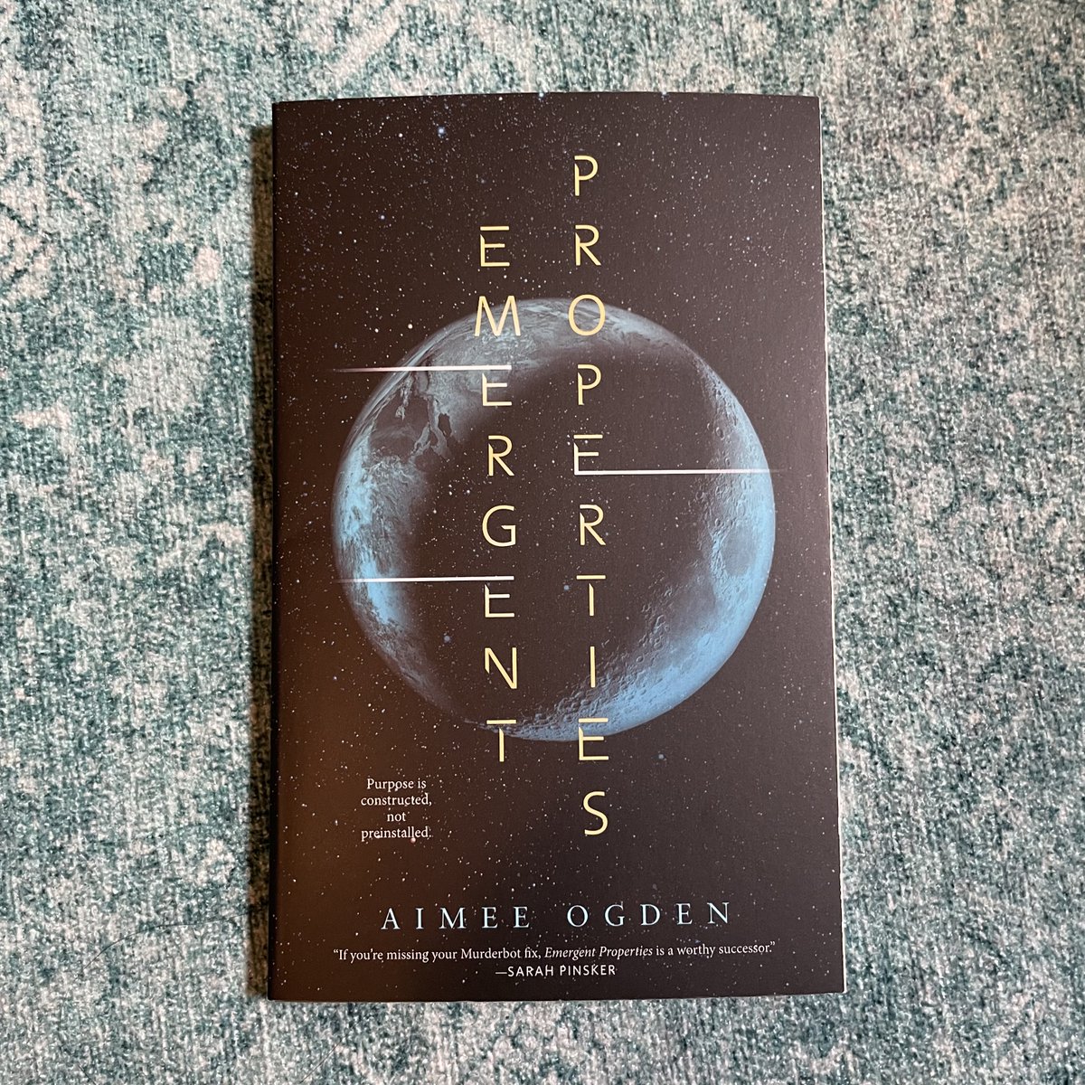 The happiest of book birthdays to Emergent Properties by @Aimee_Ogden, the touching adventure of an intrepid A.I. reporter hot on the heels of brewing corporate warfare!