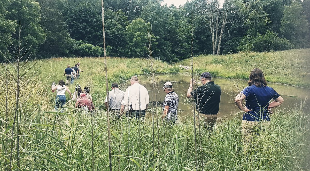 Stop #3 is at with Clear Lake Conservation District where they spoke with guests about pollinator plantings and 2-stage ditch benefits funded with @INdnrnews LARE program. @ISDAgov @CCSI_IN @USFWS @TrineUniversity