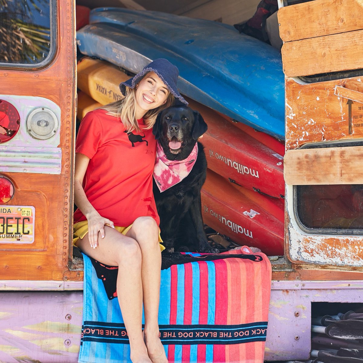 Beaches, Breezes, Black Dog! Summer on The Vineyard is in full swing as we're counting down the days to Beach Road Weekend! 📷 <a href="/theblackdog71/">The Black Dog</a> will be joining us August 25 - 27, will you? 📷 Get tickets now!