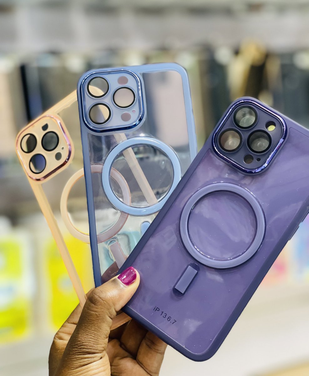 Natswinfrey1's tweet photo. #Magsafecases wit camera protectors https://t.co/oUzBTnY2Cw