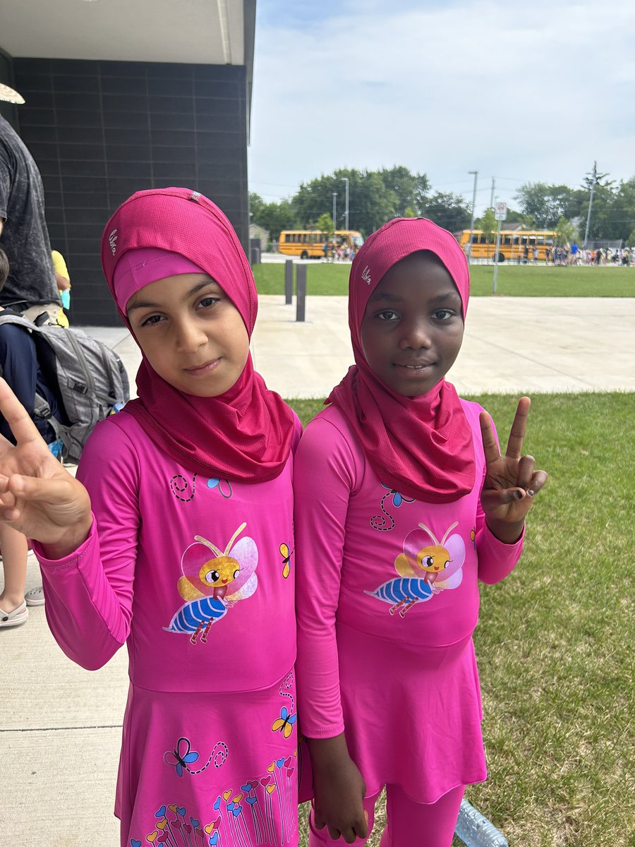 Ms. Keren Bernal (@msbernalkeren) on Twitter photo We have some matching outfits at #CampWonder !!! I’m loving these #Barbie vibes💗 Thank you to <a href="/LancerRec/">Lancer Recreation</a> for hosting us for sports ⛹️♀️and swimming 🏊♀️ #GECDSBSLP2023 <a href="/Vanessa_Dakin28/">Vanessa Dakin Marín</a> <a href="/ClaraHowitt/">Dr. Clara Howitt</a> <a href="/DerbyshireMr/">Alexander Derbyshire</a> <a href="/gecdsbpro/">GECDSB PR</a> We have some matching outfits at #CampWonder !!! I’m loving these #Barbie vibes💗 Thank you to <a href="/LancerRec/">Lancer Recreation</a> for hosting us for sports ⛹️♀️and swimming 🏊♀️ #GECDSBSLP2023 <a href="/Vanessa_Dakin28/">Vanessa Dakin Marín</a> <a href="/ClaraHowitt/">Dr. Clara Howitt</a> <a href="/DerbyshireMr/">Alexander Derbyshire</a> <a href="/gecdsbpro/">GECDSB PR</a>