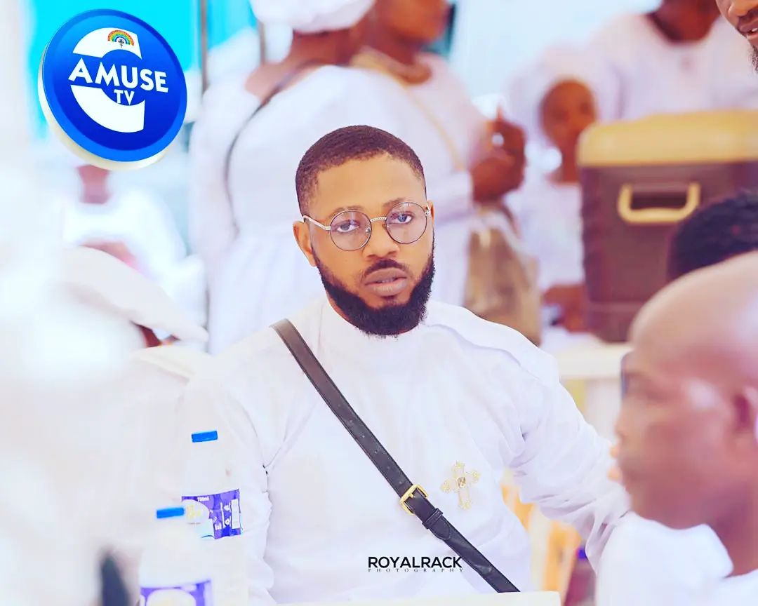 Celestamusetv's tweet photo. 1 Peter 5:7 ESV
Casting all your anxieties on him, because he cares for you

Oluwa Pelumi Omolopa 

#keepcalm #trustinthelord #trusttheprocess #heneverfails #hecaresforyou #helovesyou #cccworldwide #cccworldwideofficial #celestialmediateam #celestialchurchofchrist #Timeless https://t.co/vXxtJIWxPC