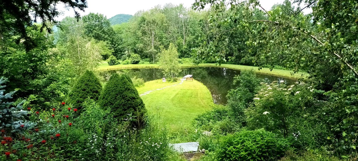 PeterSjostedtH's tweet photo. I finally underwent holotropic breathwork. A fascinating, exhilirating experience surprisingly simple to induce via breathing and music. A trip without exogenous drugs. I shall say more soon. Grateful to the facilitators and group: #Dreamshadow https://t.co/9Zvxjdf5Yw