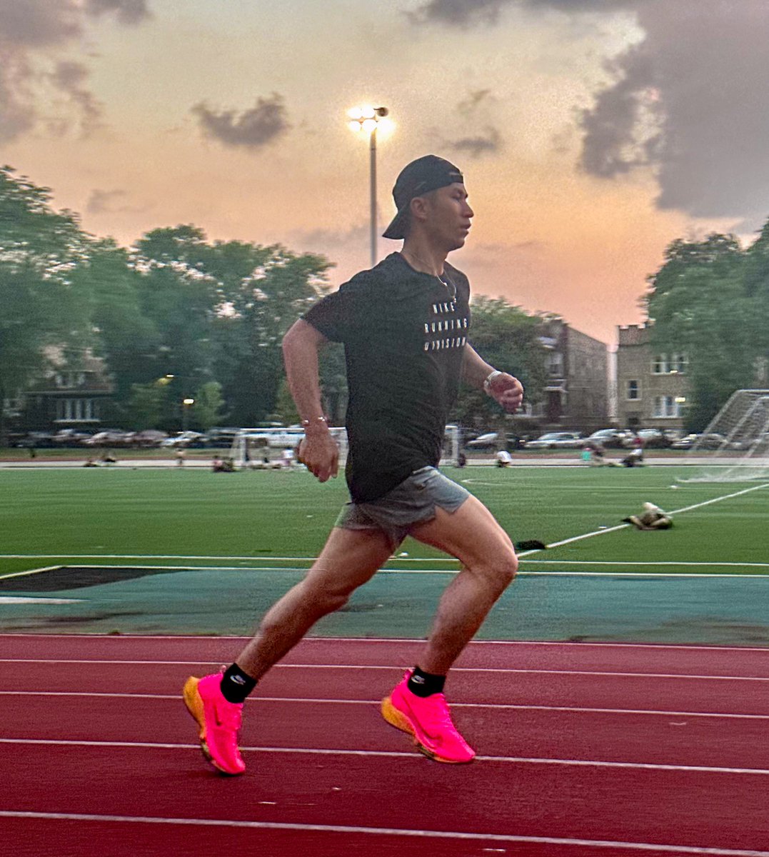 ductranofficial's tweet photo. @MichelobULTRA @nycmarathon #ultramarathoncontest #nikerunningdivision #nycmarathon #bostonmarathon #chicagomarathon #tokyomarathon #berlinmararhon #londonmarathon https://t.co/GvbFE4Q927