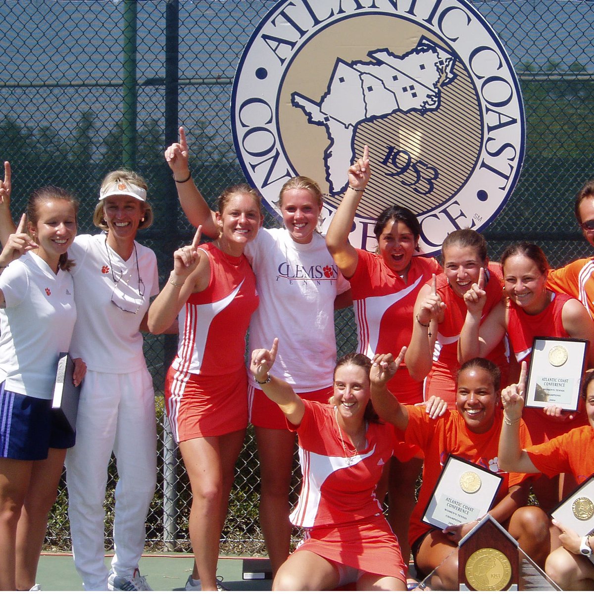 ClemsonWTennis's tweet photo. Congrats to 2005 graduate Julie Coin on her induction into the Class of 2023 Ring of Honor 🐅🏅

Coin is the fifth female and the second women’s tennis player to earn this prestigious distinction. 🐐🎾