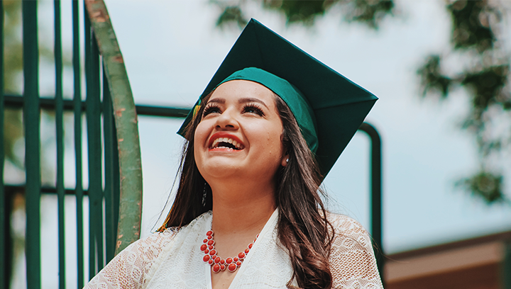 mistudentaid's tweet photo. Have you heard of the Michigan Achievement Scholarship? Learn more at https://t.co/4fReWCucAe! 🎓 #MIAchievement #Sixtyby30 https://t.co/imJLETD90R