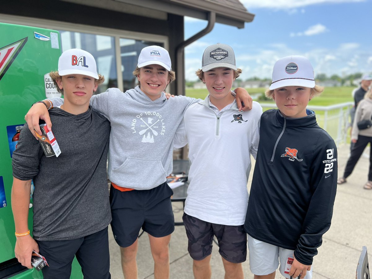 m3moorhead's tweet photo. Champions of the m3 golf tournament are Hudson, Drew, Evan and Grady.  You boys are amazing on and off the ice and also on the course 🙌 #breaktheice https://t.co/0MgrTAP458