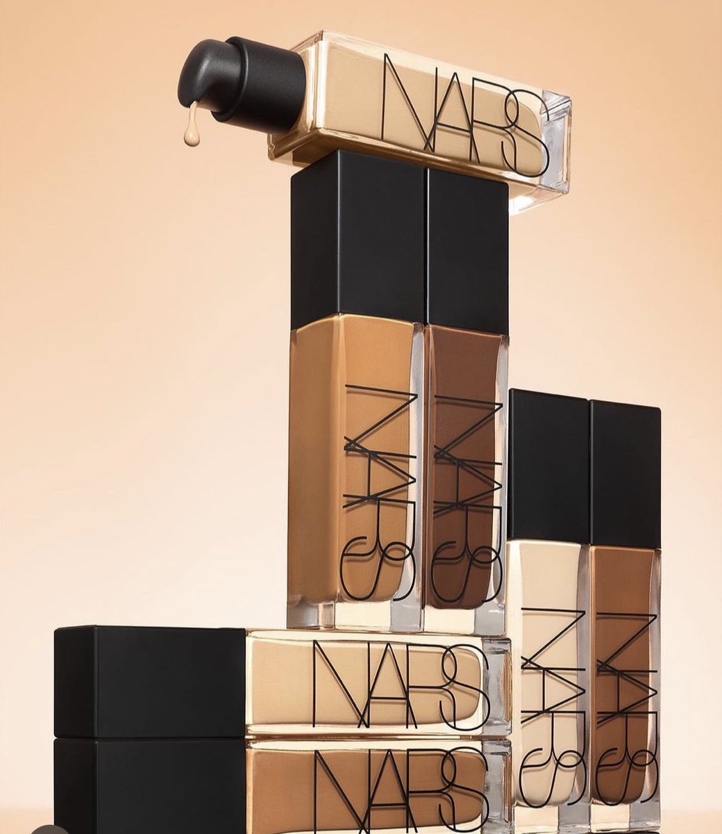 dluxcosmetics's tweet photo. Attention‼️
NARS Natural Radiant Longwear Foundation &amp; Radiant Creamy Concealers are currently 25% off! 

For a limited time only. Get yours today 😎🛍️

https://t.co/HhkuGTzMT6 https://t.co/M085E3flSc