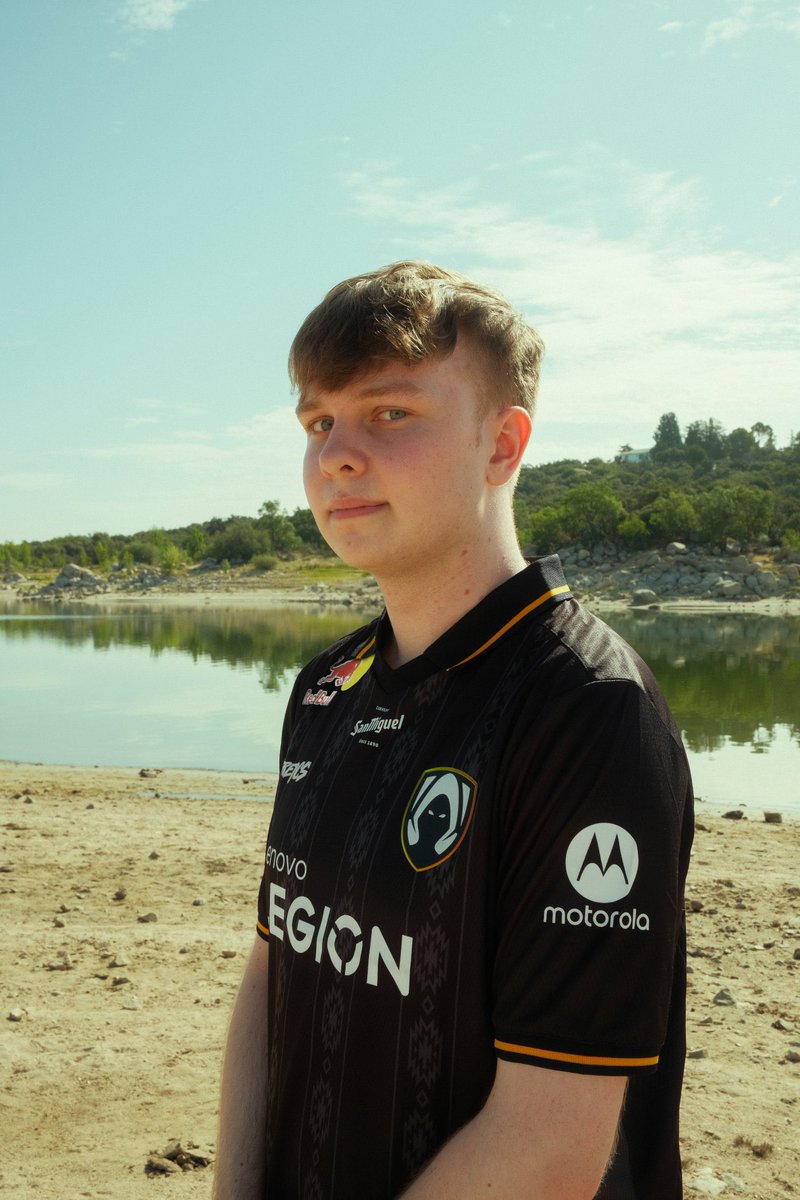 Fortnite Comp Report tweet media