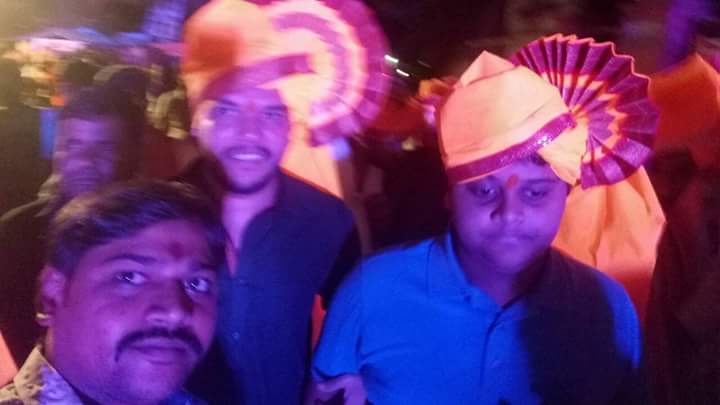 DeepakSinghLo20's tweet photo. Happy birthday Himanshu babu many more happy returns of the day 🌺🌹🌷🌸💐🎂🎂👍 https://t.co/BjDjCRgp9d