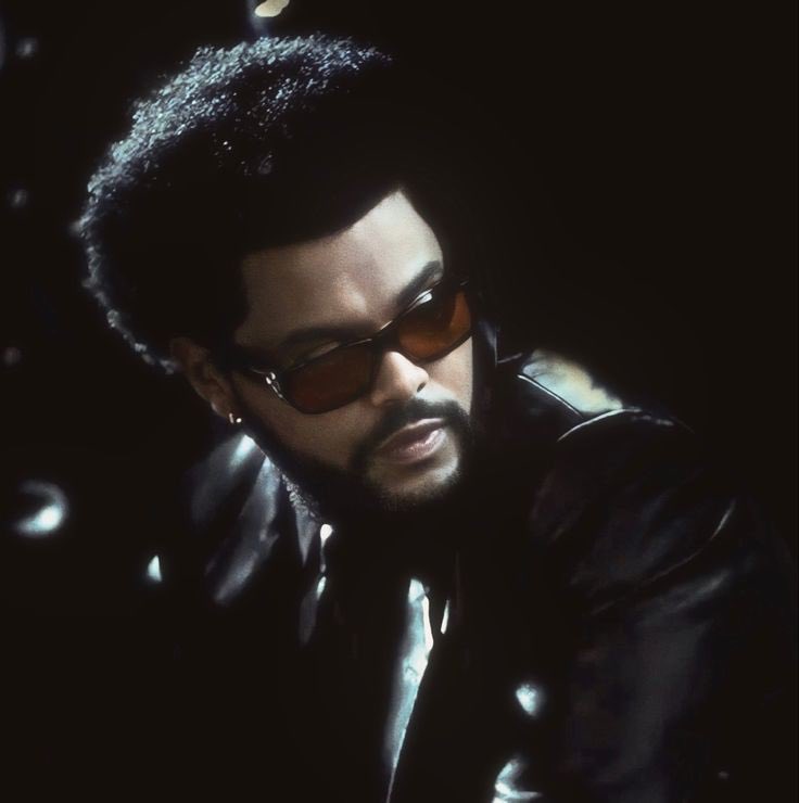 The Weeknd News on X: .@theweeknd's 'Alone Again' has now surpassed 100 million streams on Spotify. This is his 71st song to achieve this. / X