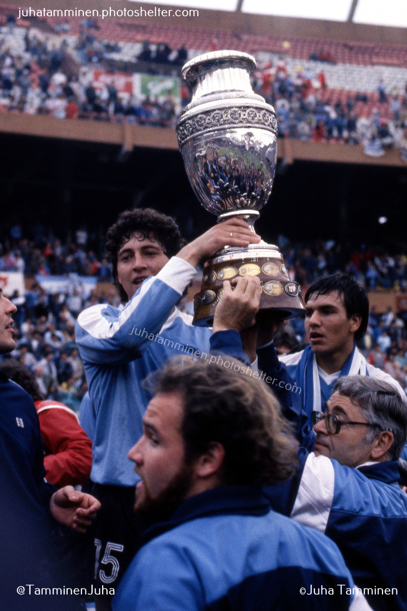 Hace 36 años hoy, Uruguay campeón de América, 12 de julio de 1987 en el Estadio Monumental de River Plate #CopaAmerica1987 #Uruguay #SeleccionUruguaya