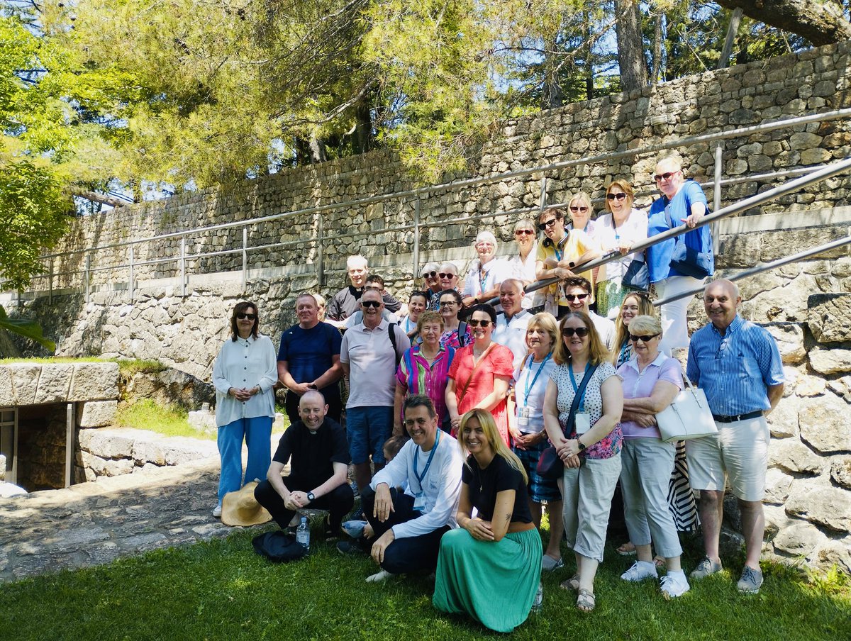 marianpil's tweet photo. Another week....another plane-load of JOY-filled pilgrims returning home from Medjugorje...renewed, refreshed and reinvigorated in their Catholic faith...If you haven't been....why don't you come and see what you're missing...Limited places remaining...

https://t.co/mAbkexbd8f https://t.co/rSmcMBAhyB