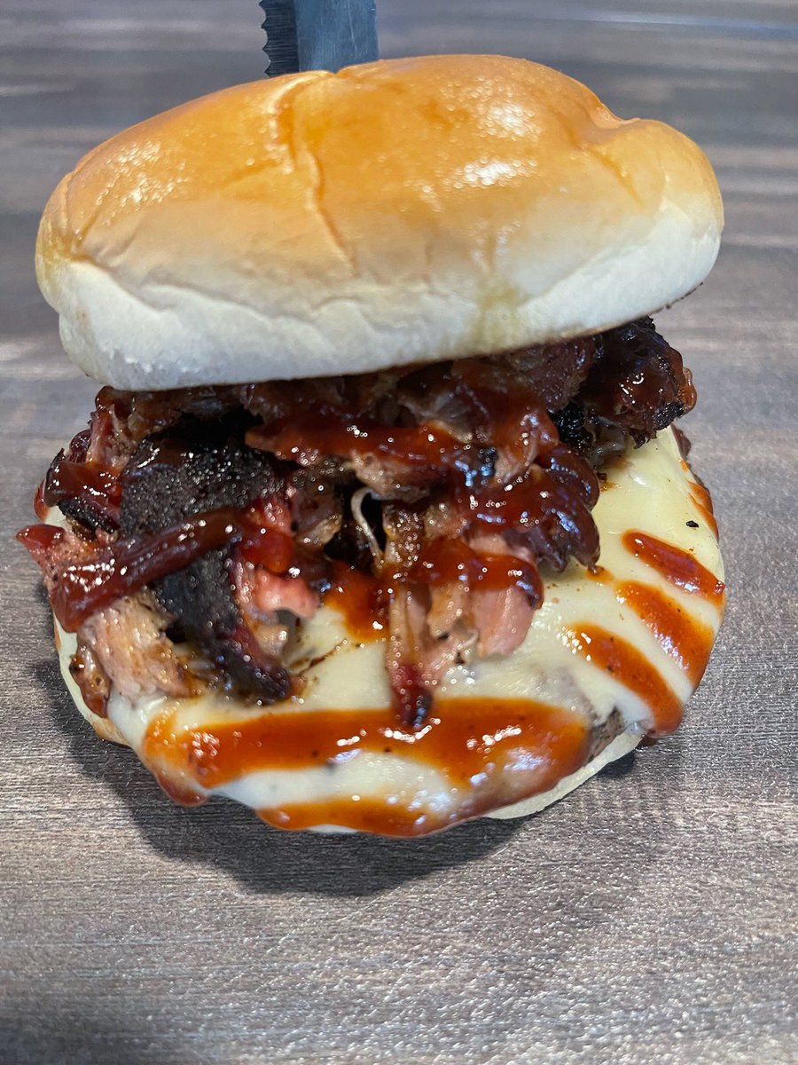 "🚨RESTAURANT SPOTLIGHT🚨 

<a href="/SuperSmokersBBQ/">Super Smokers BBQ</a> is IN for #stlburgerweek! They're serving their tasty Smokehouse Burger! Try it July 17-23 - an 8 oz burger topped with White Cheddar cheese and pulled pork with our Kansas City (Sweet and Smokey) sauce