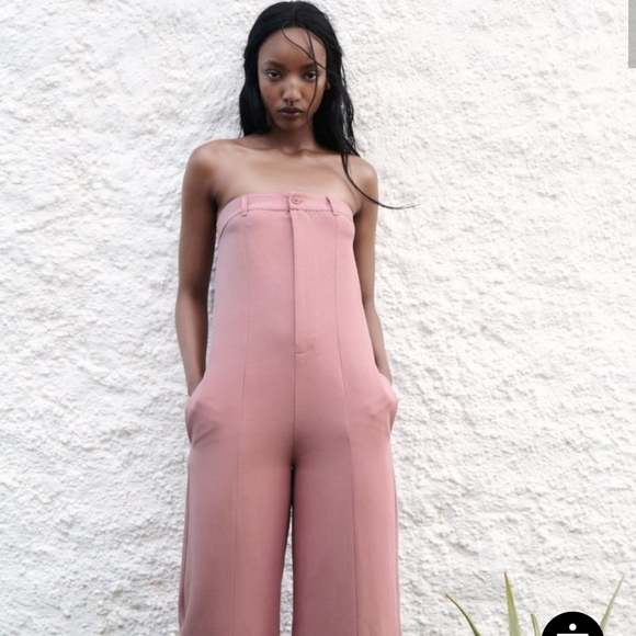 LobnerAnna's tweet photo. So good I had to share! Check out all the items I'm loving on @Poshmarkapp #poshmark #fashion #style #shopmycloset #zara #drmartens: https://t.co/yDfXORPuzH https://t.co/hLwV17M8Hl