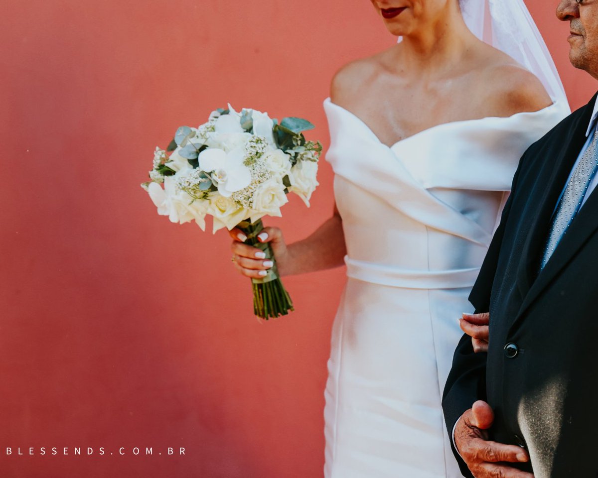 blessends_'s tweet image. Um momento de conexão eterna entre pai e filha, repleto de emoção e amor incondicional. 💐❤

#casamentos2023 #noiva #noivo #noivado #casar #casamentos #wedding #bride #fotoefilmagem #blessendsfotoefilme