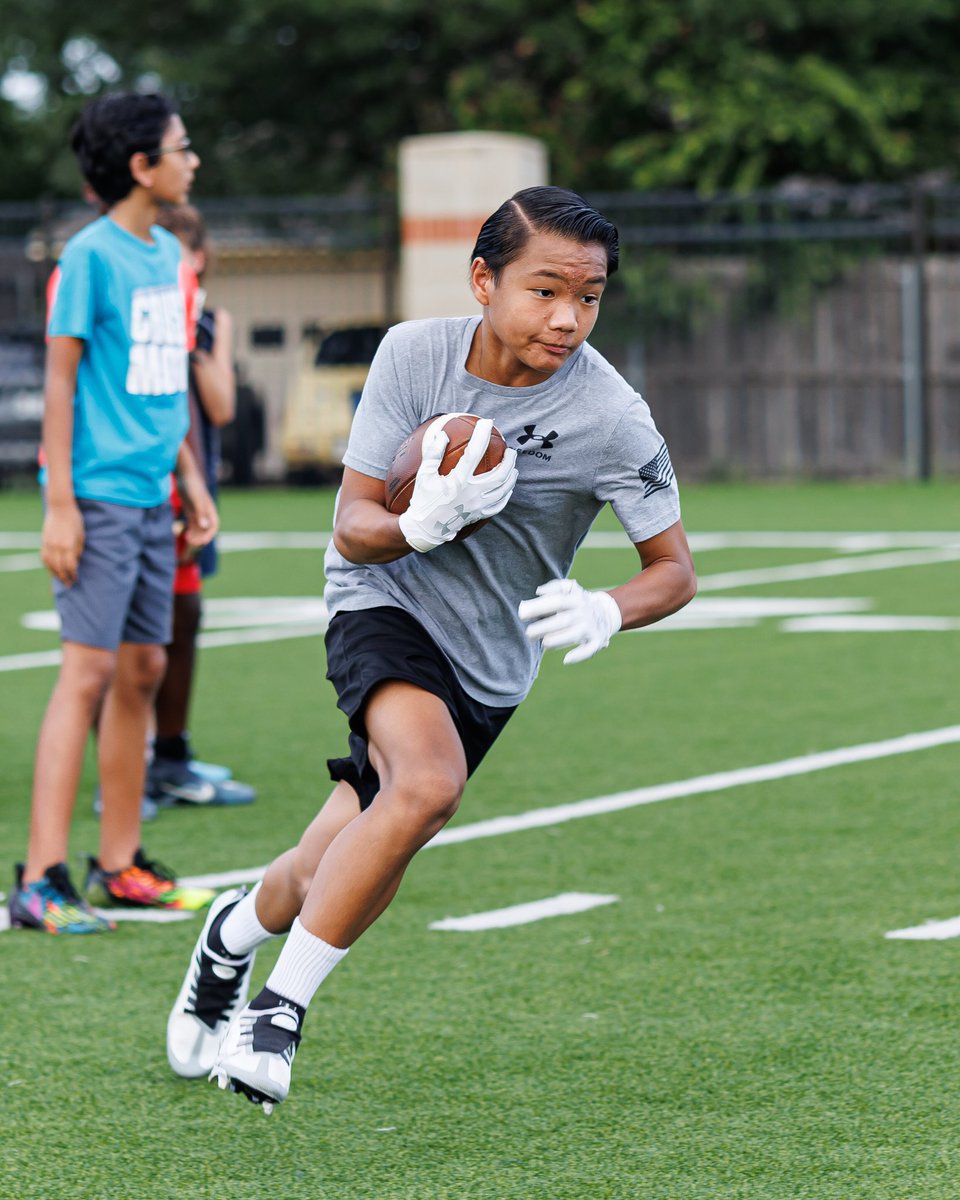 alleneaglesfb's tweet image. Action shots from our Academy Football Camp!

Locked in ⌛️

Credit 📸: @rjevanssss 

#BTB | #RecruitTheA