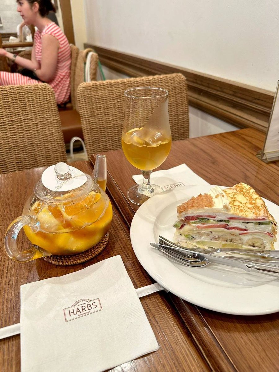 noria116's tweet image. #Love and food are alike# I can never get enough of both.