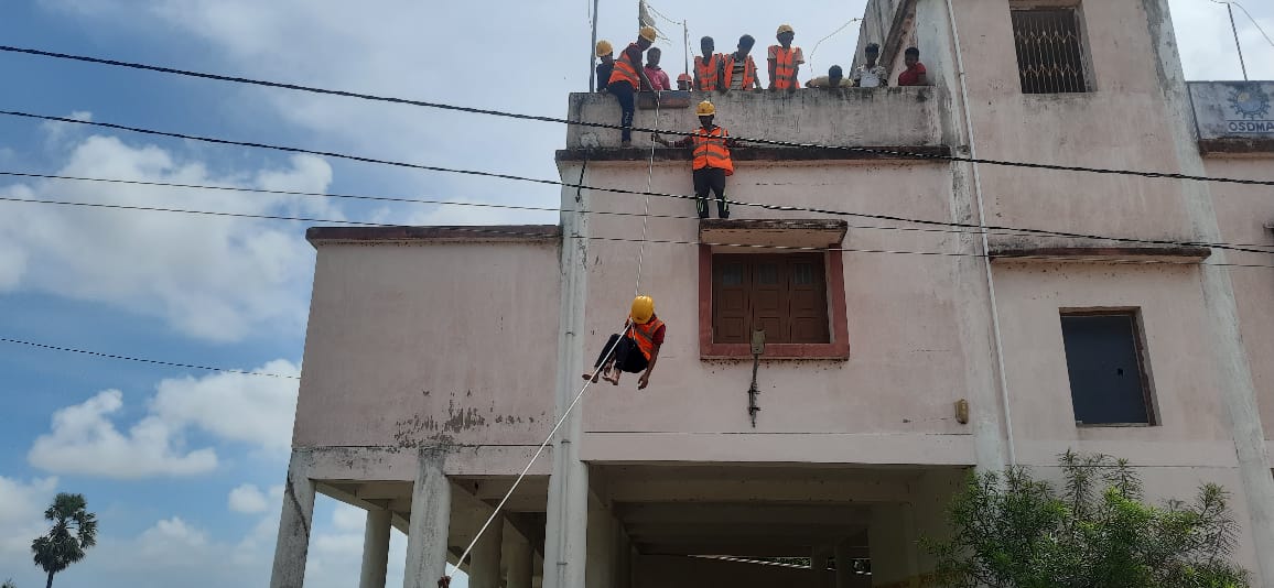 DEOC _ PURI tweet media