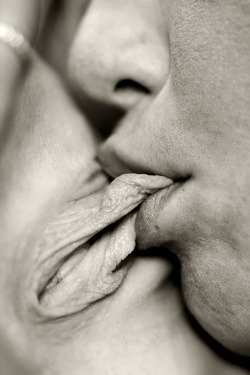 AdelMisu86281's tweet photo. @Naomi25Noah @MarielaReyestm Mmmmmm https://t.co/waX1OdZqNK