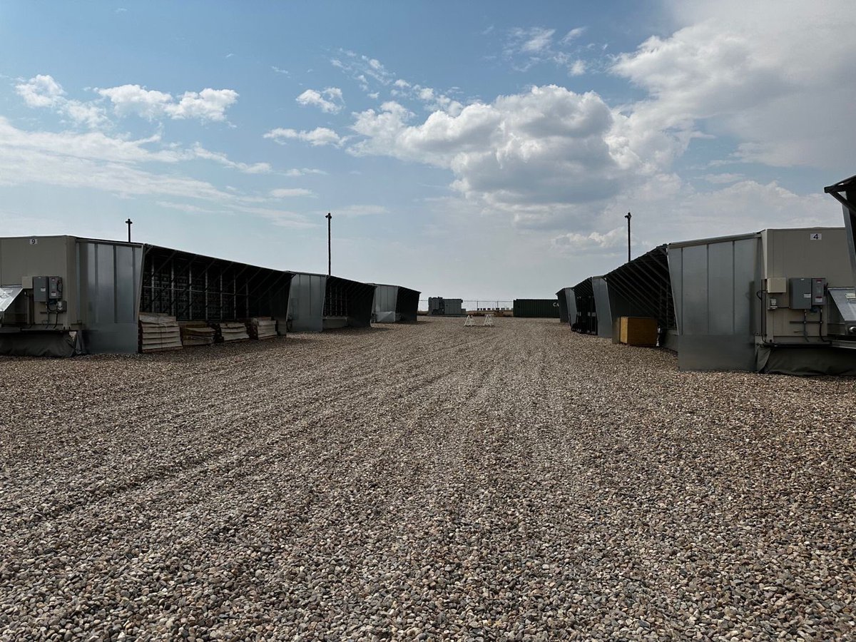 wildrosemining's tweet photo. Thanks to @Hut8Mining for hosting the Wild Rose Mining team for a tour of their massive 67MW mine in Medicine Hat. 

Companies like Hut 8 are paving the way for the emerging Bitcoin industry in Alberta and Canada. 

#bitcoin #alberta #bitcoinmining #albertaenergy https://t.co/8bD7GHfqwr