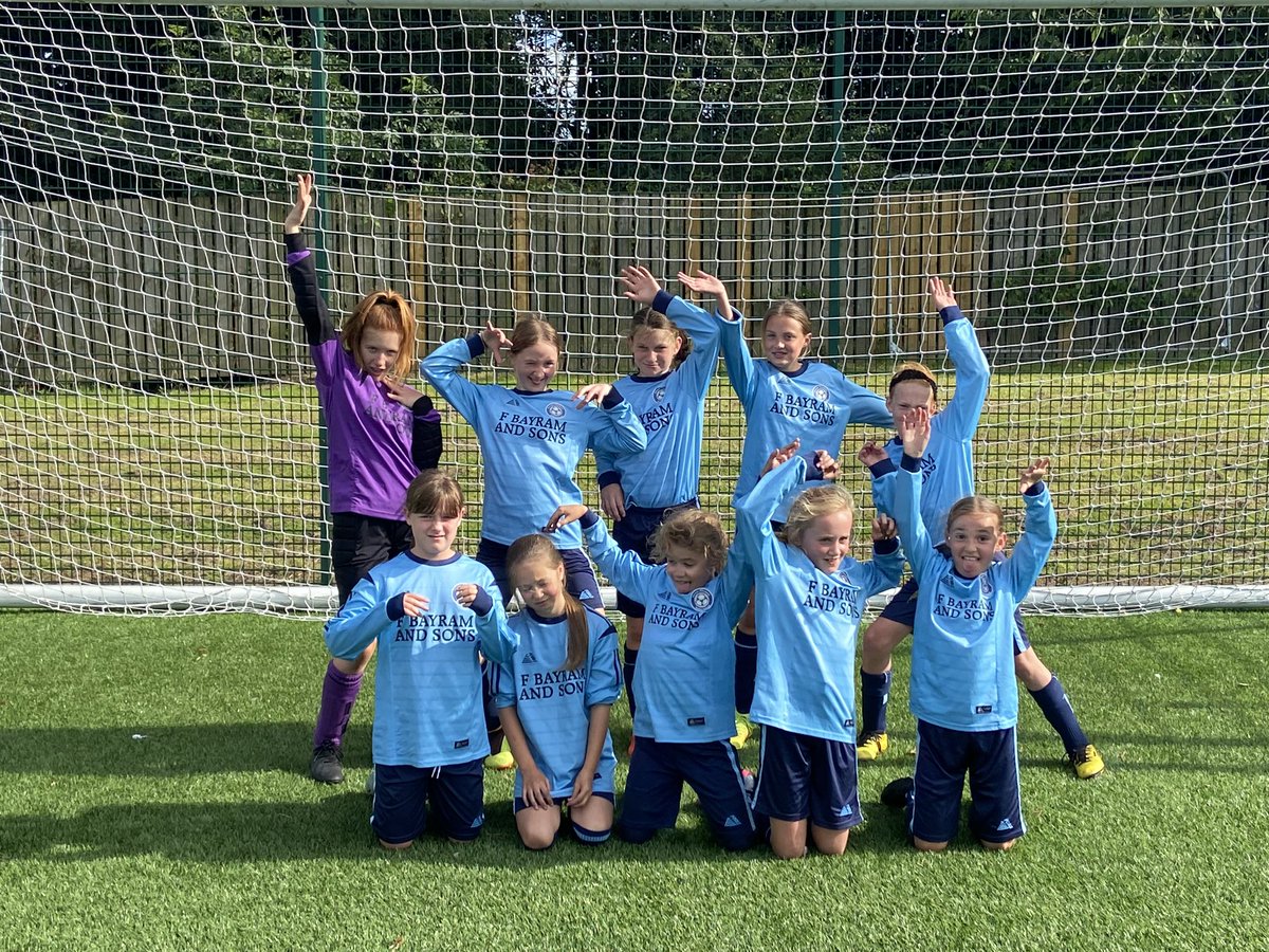 mountpljuniors's tweet photo. A huge congratulations to the MPJS Girls’ team who took part in the East Riding Football Tournament. Undefeated in 4 matches, conceding only 1 goal and a 2-0 victory to cap off the evening. A big thank you also to parents and carers who supported us tonight. 🔵 👧 ⚽️ https://t.co/Sfz9I6lT1P