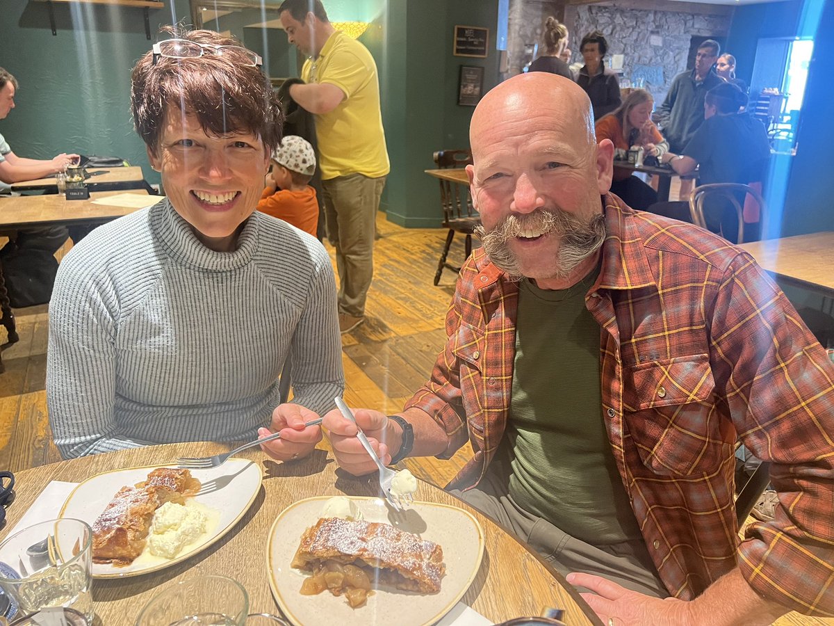 Fun few days with Jeff and Beth at #Dunadd - a major power centre from 7thC. #kilmartinglen #dalriada #britainsbestguides @STGAguides #bluebadgetouristguide  #professionaltouristguide