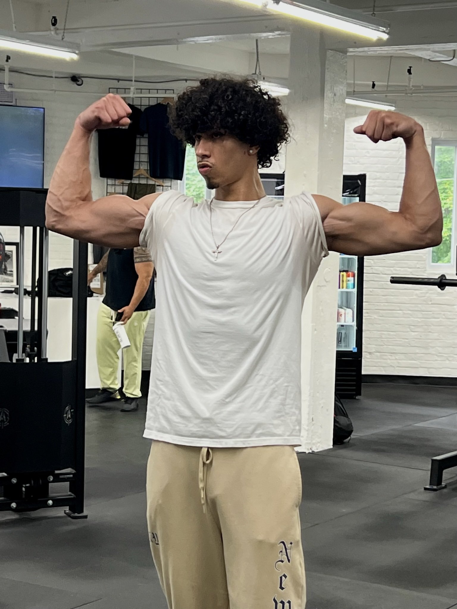 Elijah Rivera on Twitter: “anyone?” / Twitter