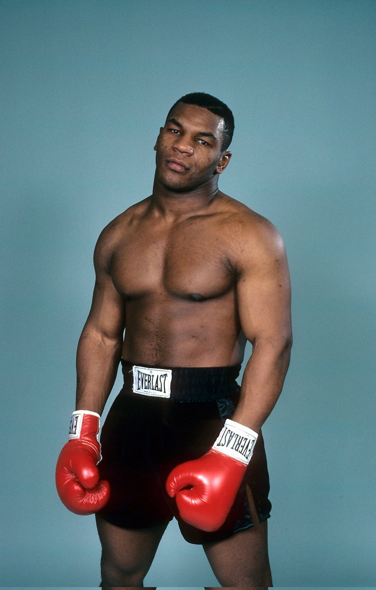 RT @NewsToter: Who Was The Greater Fighter And Heavyweight Mike Tyson Or Muhammad Ali? https://t.co/TzuOntyeb3