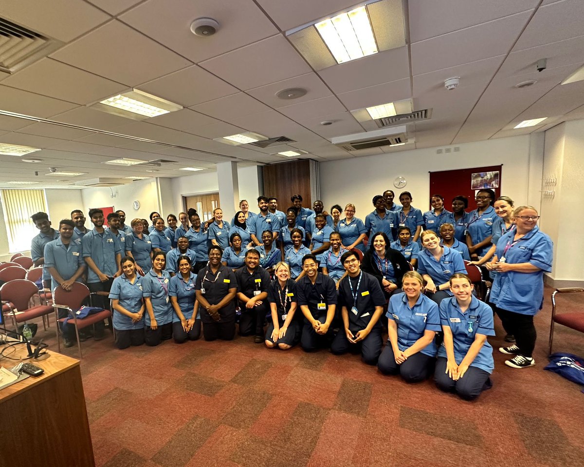 JeromeAlagao's tweet photo. Celebrating the success of our BSc Nursing 2020  and Top Up students as they soon finish their final management placements within @enherts! 👏⭐️  #StudentNurses @keemifernandez @WBurog  @cazdilks @gloria_sikapite Shoutout to  @theRCN and @unisontheunion for your support ❤️ https://t.co/5QC2mb0NxK