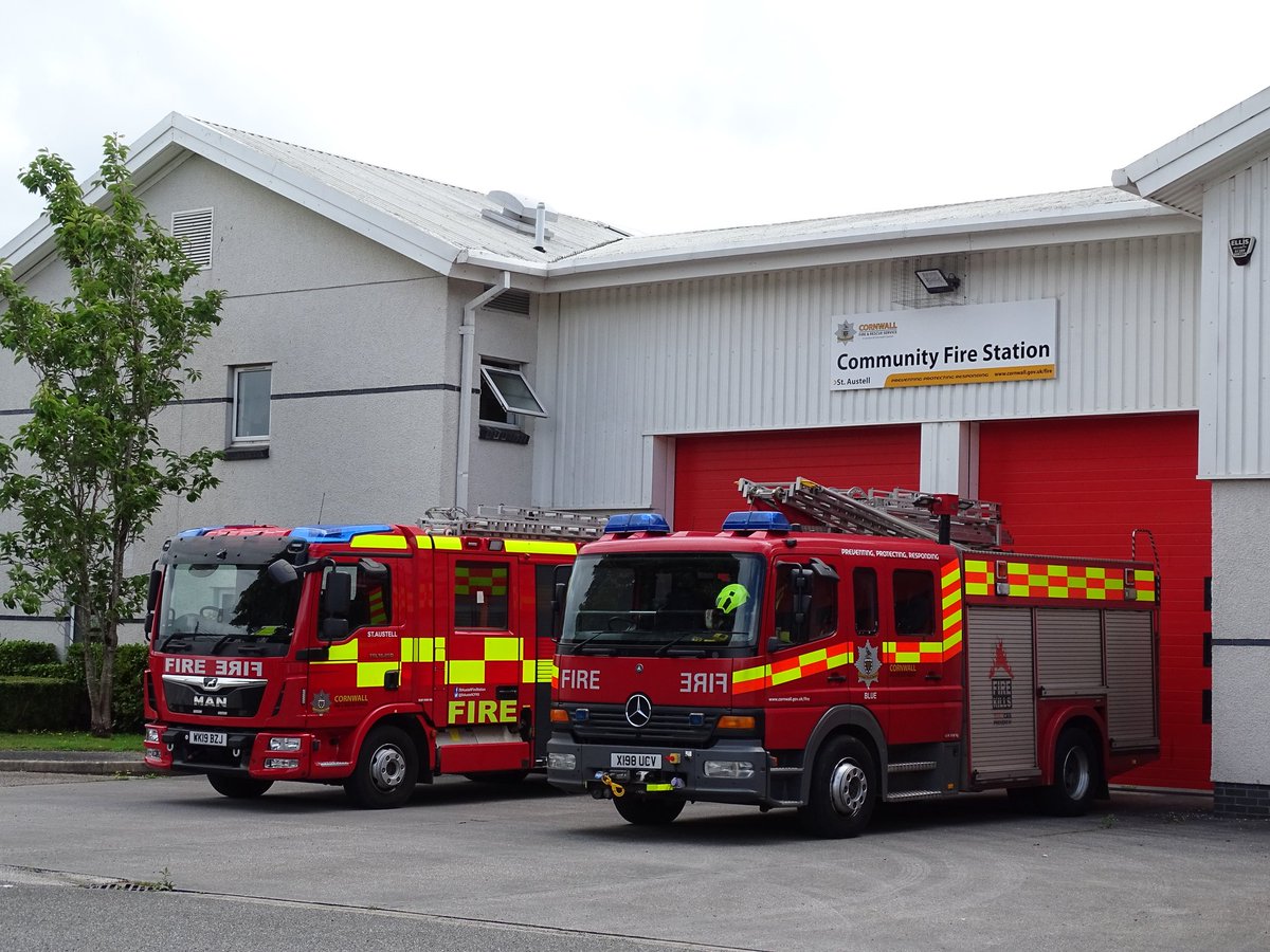 FirePhotographer05 tweet media