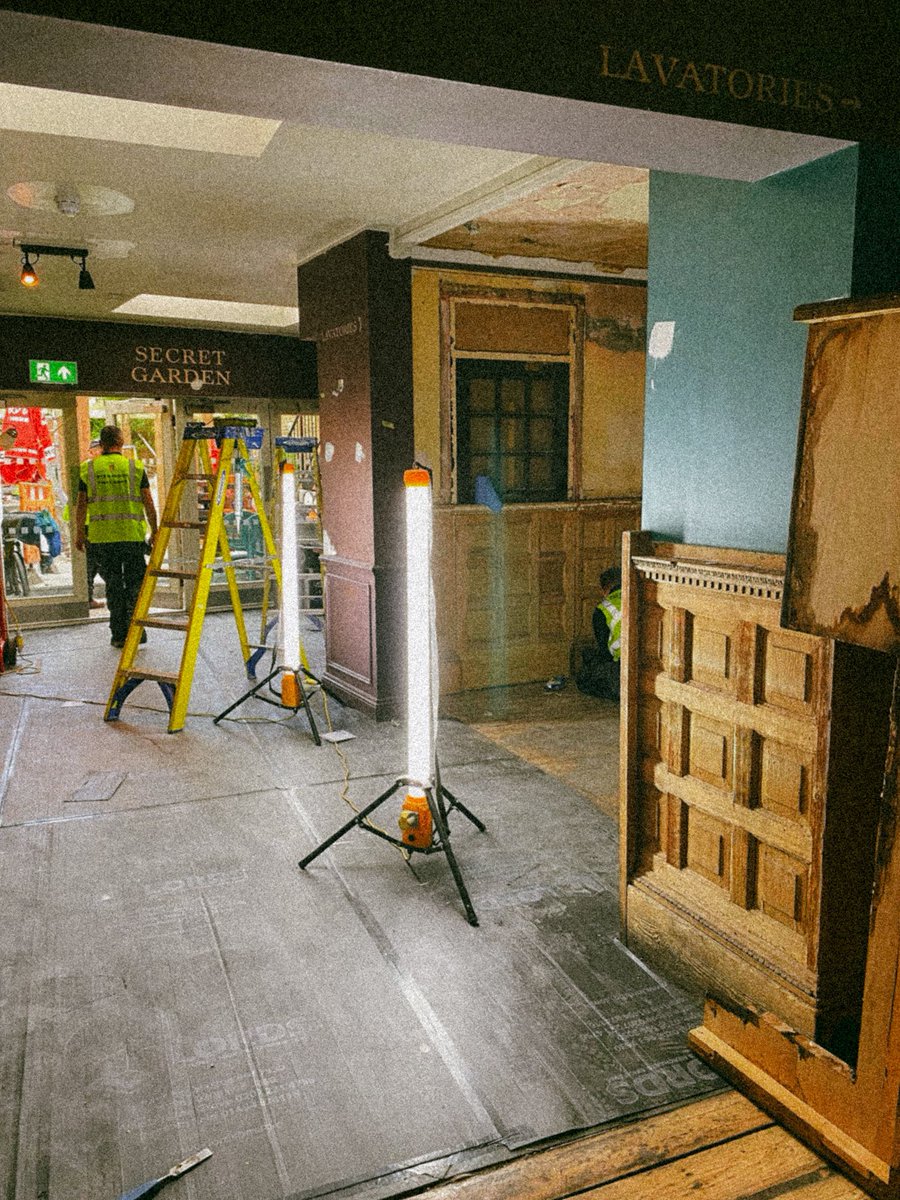 ShaftesburyPub's tweet photo. Embracing a change, one brick at a time. 🔨🚧 We cannot wait to welcome you back to our new and improved space. #RefurbishmentInProgress #NewBeginnings #summeratyoungs https://t.co/wJJcRaCwfp