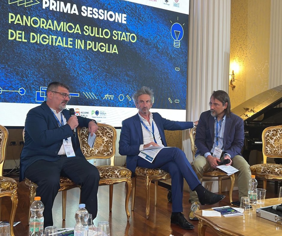 Paolo_Perrone's tweet photo. Digitale, la Puglia c'è!
https://t.co/BkRzS8rnzh
#Citynews #digitale https://t.co/INsN5ptUG7