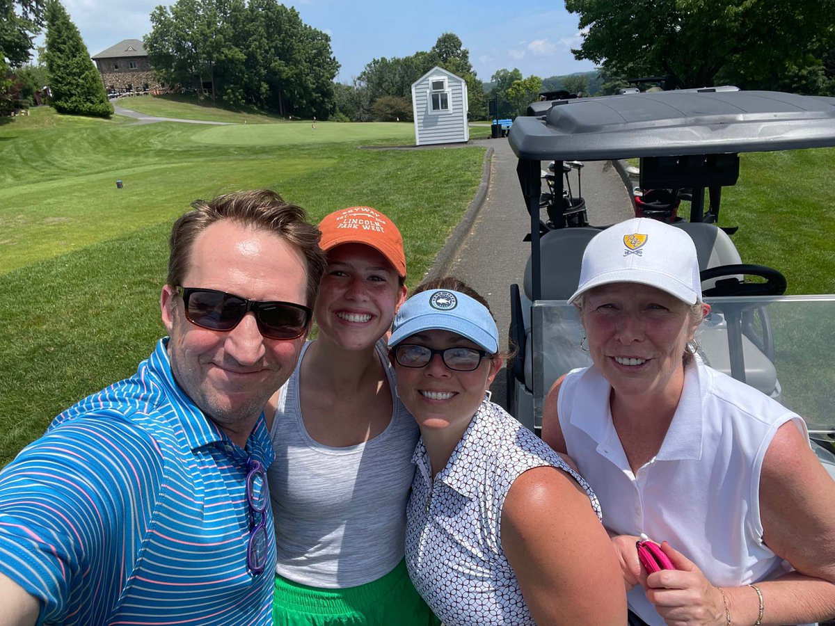 Innovant_inc's tweet image. Last week, Innovant’s sales team took a well-deserved break to hit the golf course! Thanks to all who joined in for a day of fun and a little friendly competition! #architectureanddesign