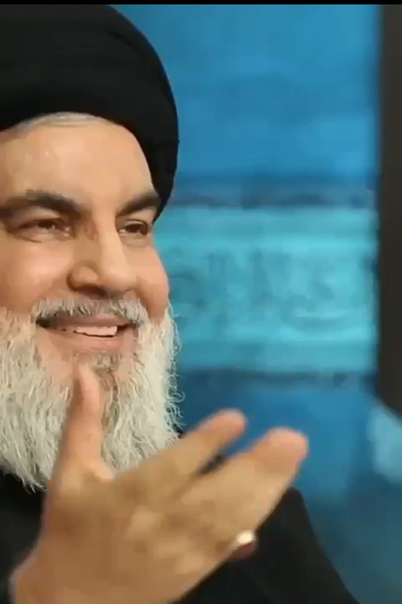 17 عاما...ما ازددنا بك إلا يقينا....
#الوعد_الصادق 
#المقاومة_خيمة_لبنان