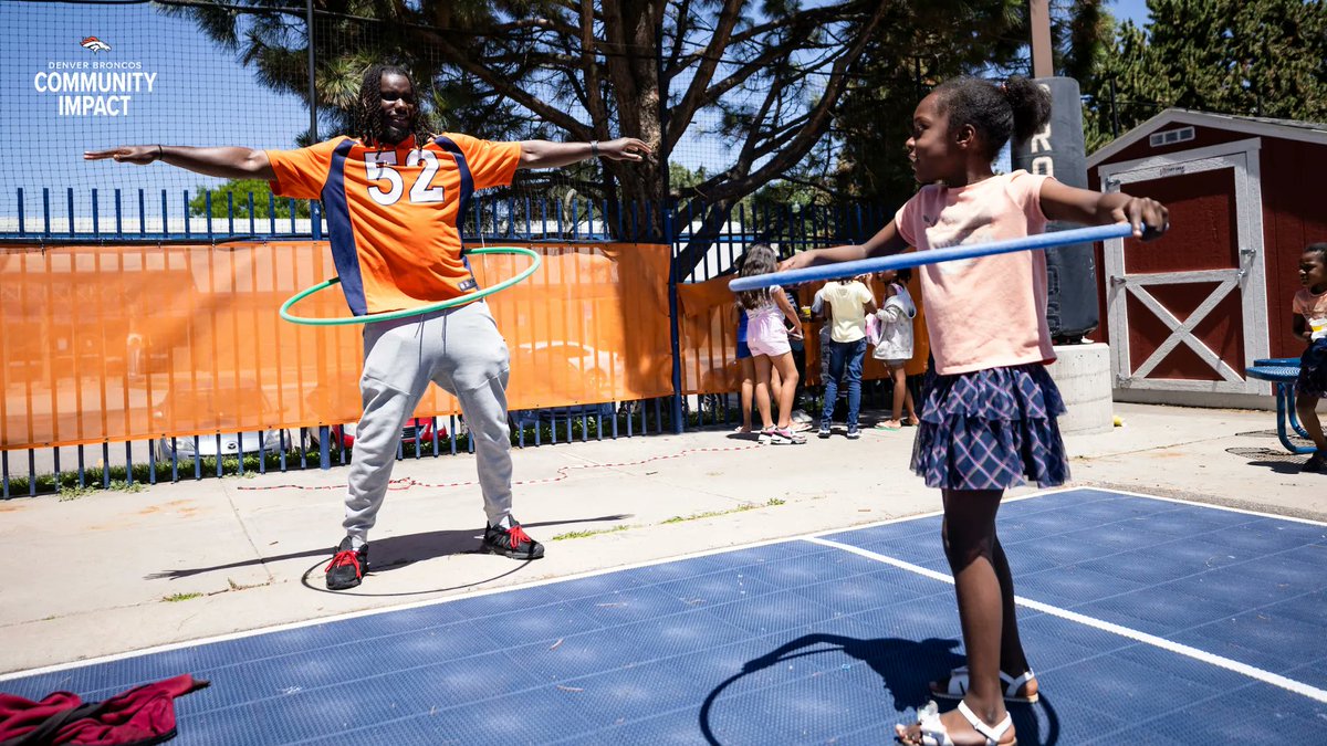 BroncosOffField's tweet image. #PLAY60 vibez 😎

@BGCMetroDenver | @3MarcusHaynes
