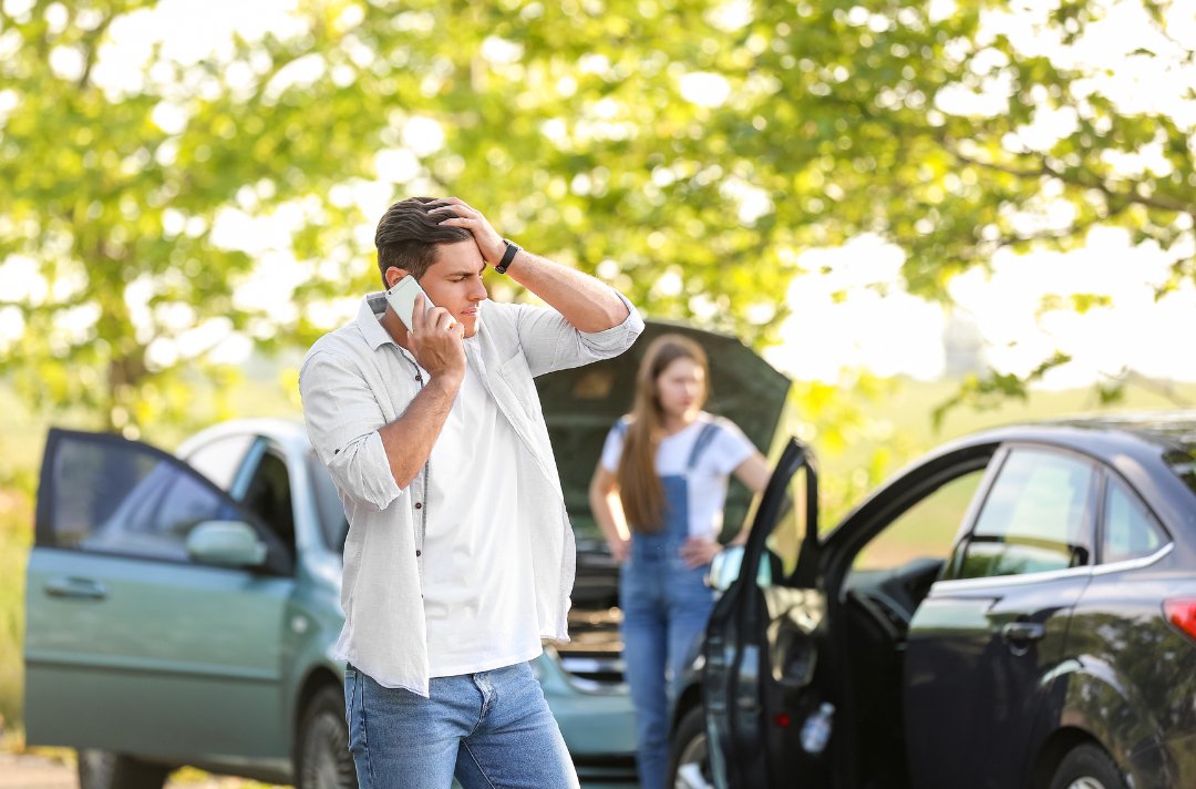 If you drive a lot, there's a chance you'll encounter an accident at some point. Whether it's a minor fender bender or a serious collision, there are several steps you’ll want to take in the event you're in an accident. Tiemann Law Firm explains: bit.ly/3PUJMJ8