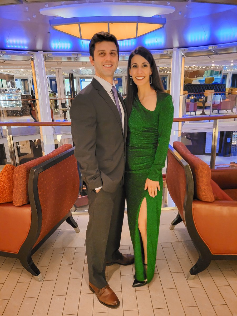 We clean up pretty nice I guess ♥️
#AlaskaCruise