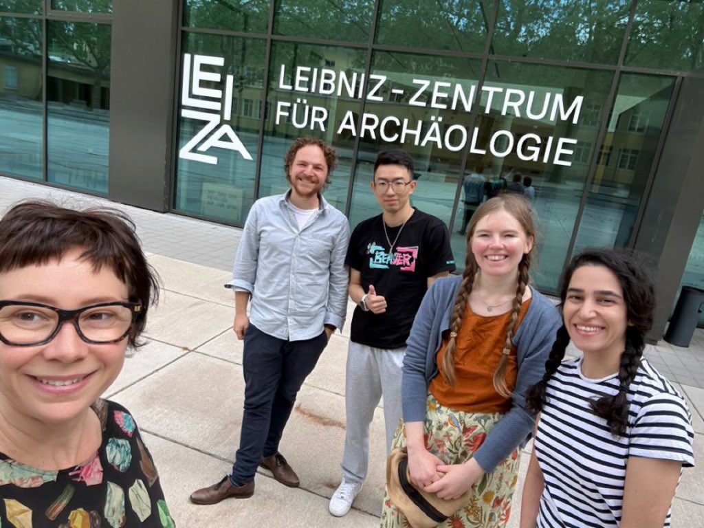 It is so excited to visit Mainz to use LIBS with <a href="/NiklasHausmann/">Niklas Hausmann</a> and meet some friends as well! We do find something very interesting with Tridacna outer shell! Looking forward to sharing more results soon!