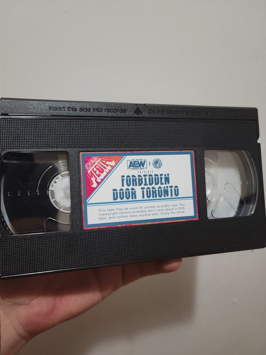undeadmedia_'s tweet image. Here's the full reveal of the Forbidden Door Toronto VHS!