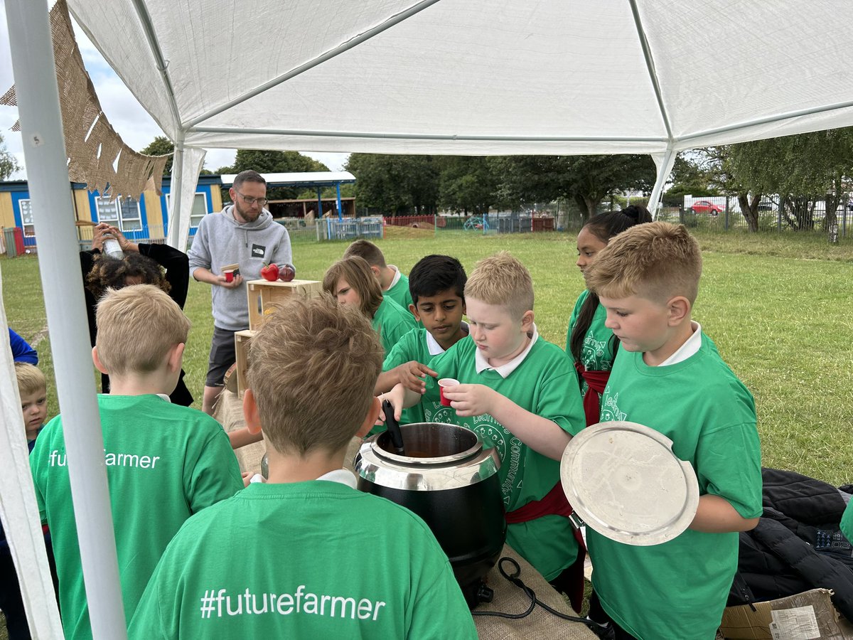 Holton Primary School tweet media